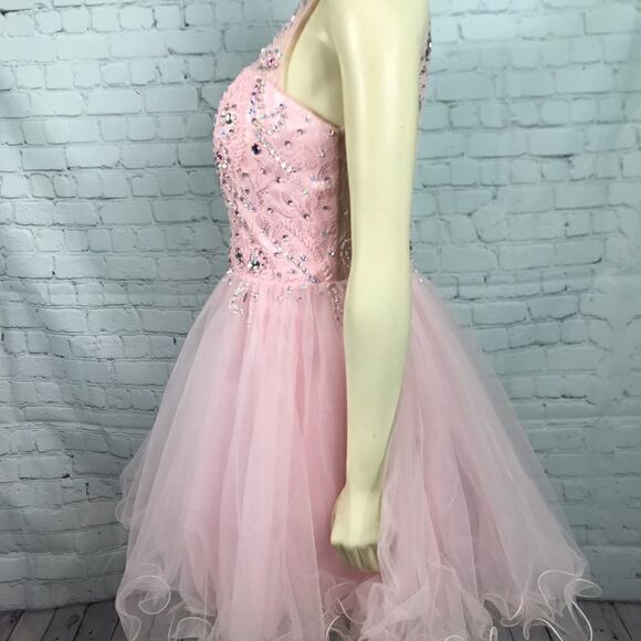 Beaded Lace Bodice Homecoming Dress w/ Layers of Tulle & satin see measurements - Picture 6 of 10